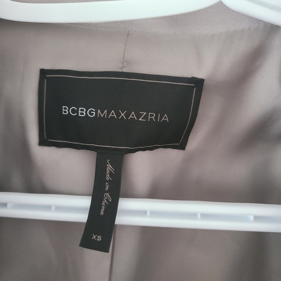 BCBGMaxAzria blazer - Picture 2 of 4